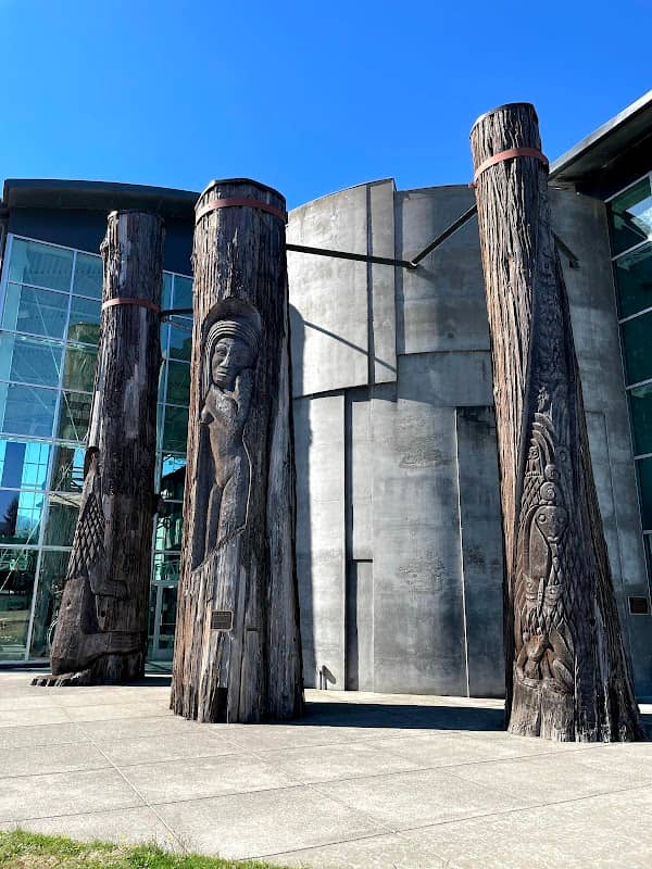 Columbia Gorge Museum - Image 2
