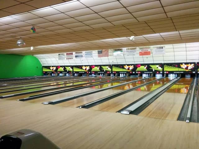 Southern Lanes Sports Center - Image 1