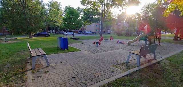 Frontenac Park - Image 1
