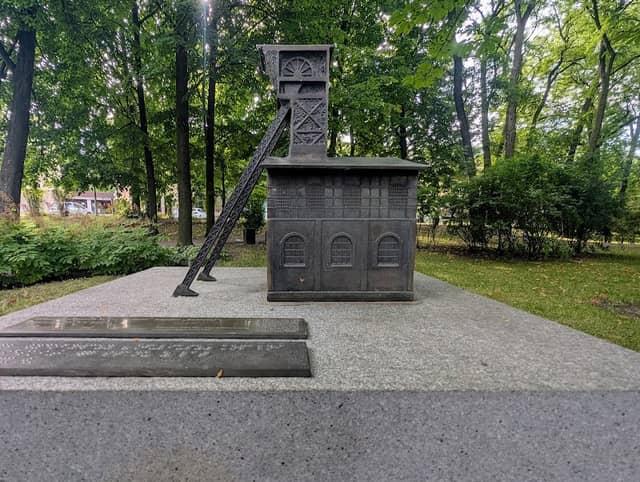 Historia Zagłębia Krakowskiego w miniaturze - Image 1