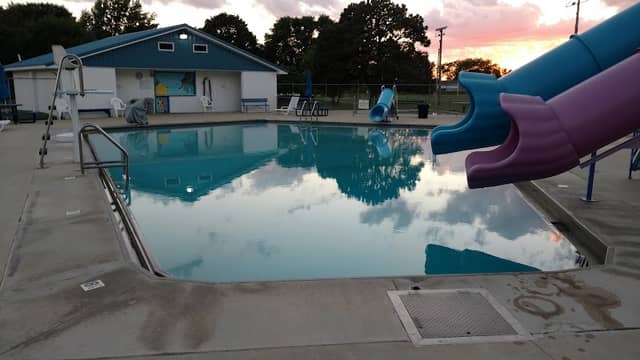 Wellsburg Swimming Pool - Image 1