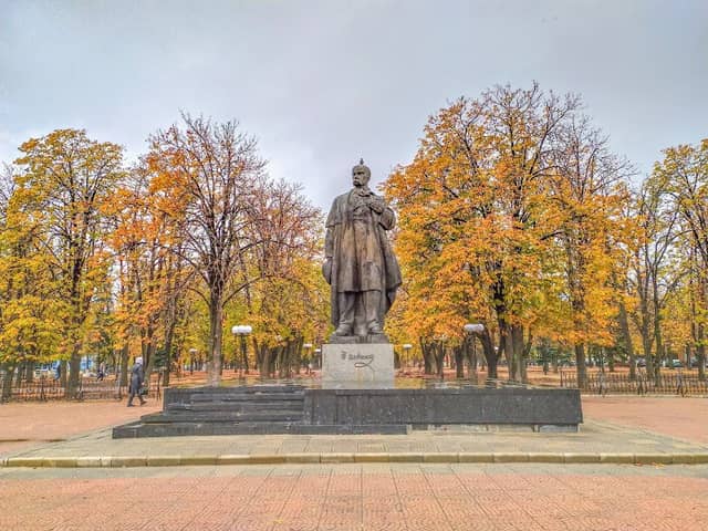 Monument to Taras Shevchenko - Image 1