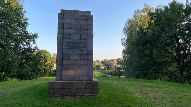 Karatavu kalniņš - Image 1