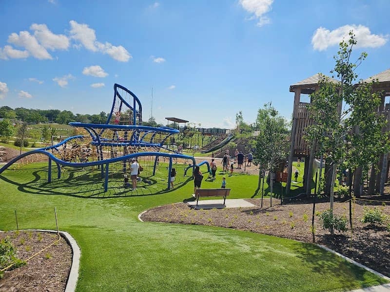 Brentwood Park - Image 1
