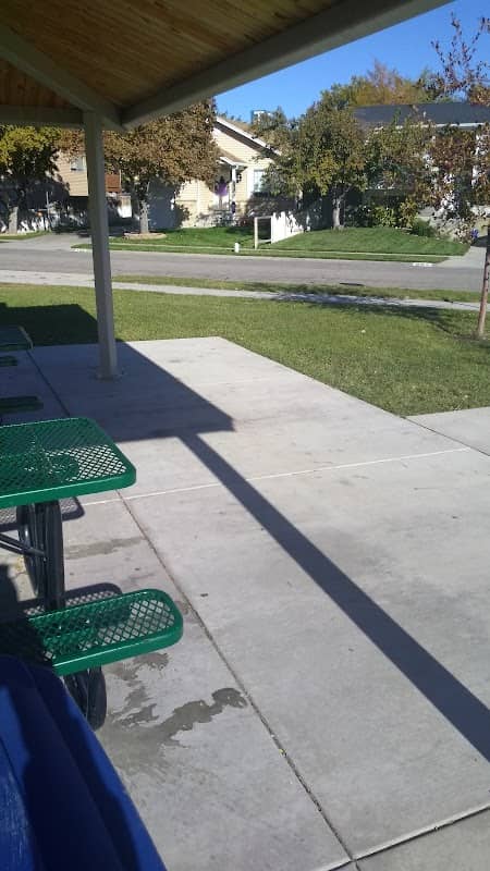 Azure Meadows Park - Image 3