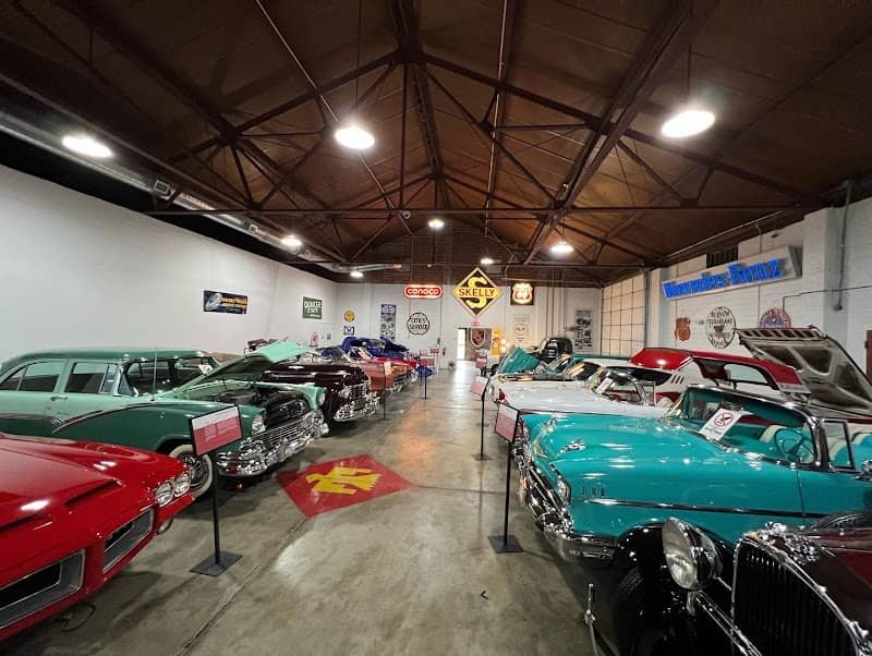 Heart of Route 66 Auto Museum - Image 1