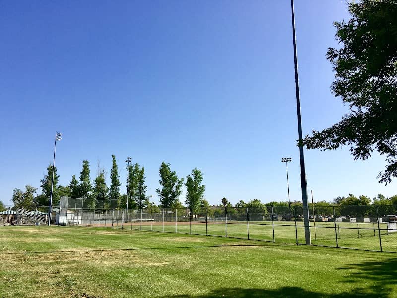 Klenhard Park - Image 3