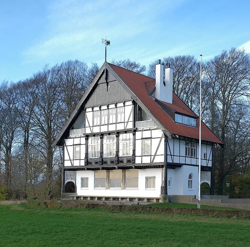 Jagtslottet, Kalø - Image 1