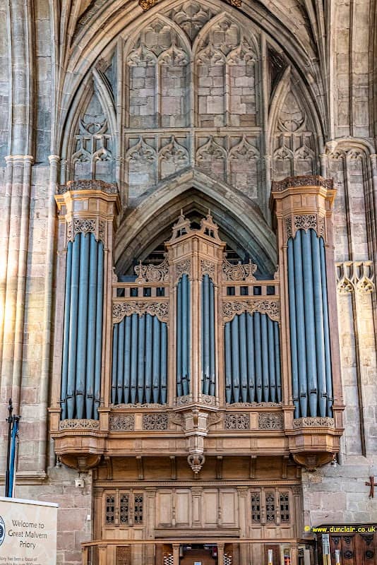 Great Malvern Priory - Image 3