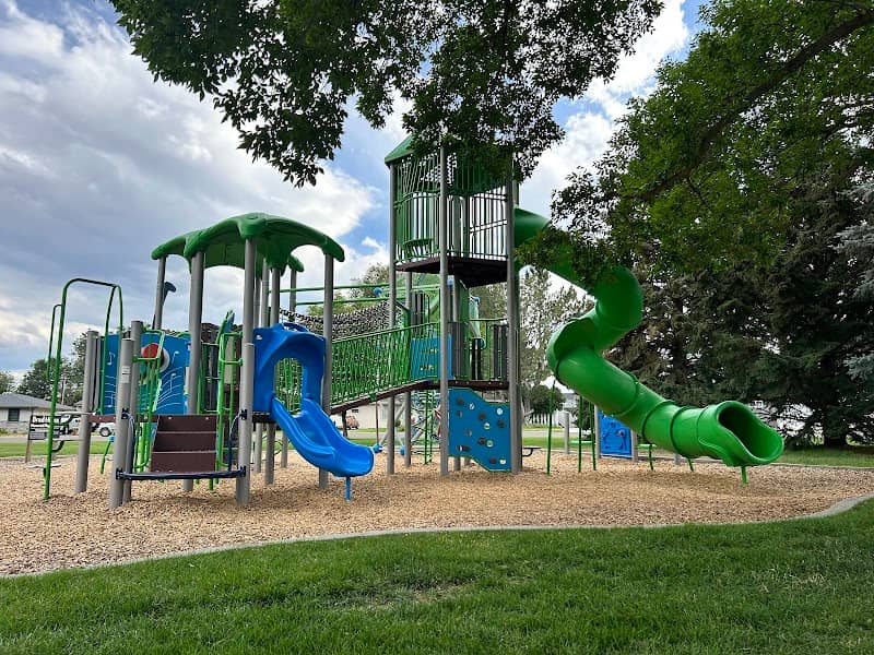 Dacken Park - Image 1