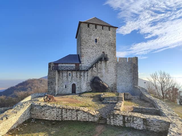 Vršac Castle - Image 1