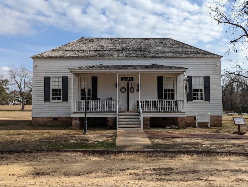 Historic Camden Revolutionary War Site - Image 1