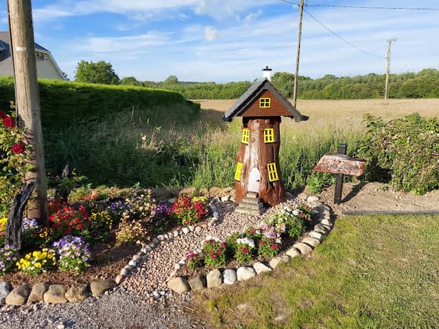 Fairy Bush - Image 1