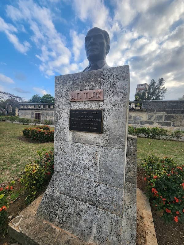 Cespedes the Maestranza Park - Image 2