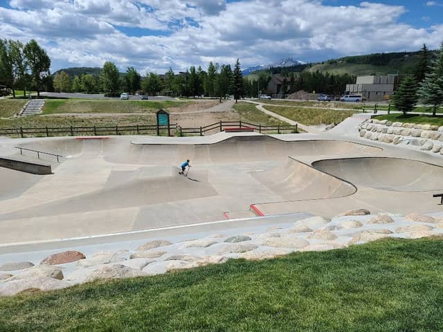Rainbow Park - Image 3