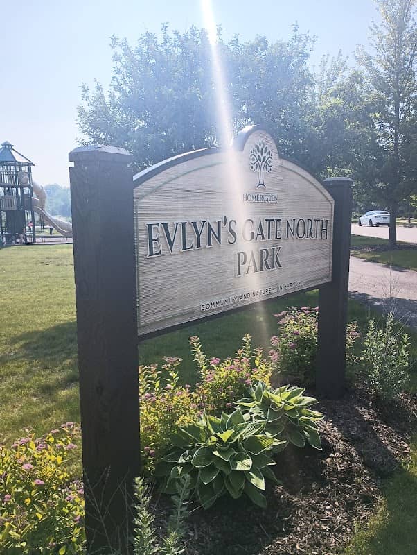 Evlyn's Gate North Park - Image 1
