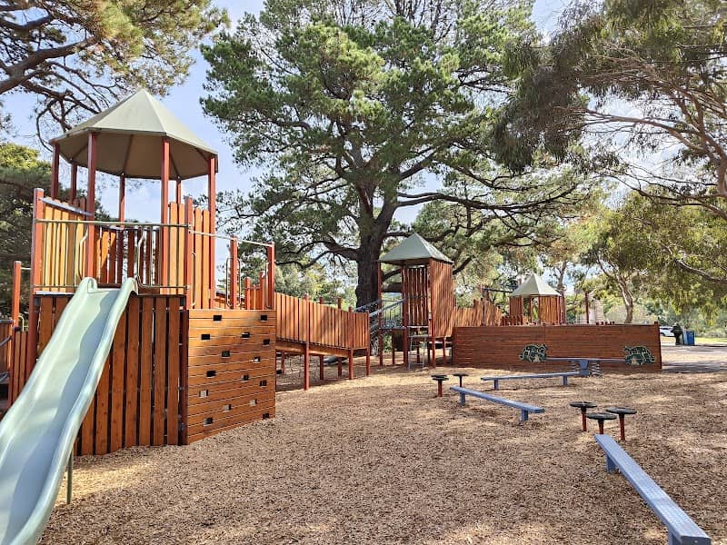 Beckett Park - Image 1