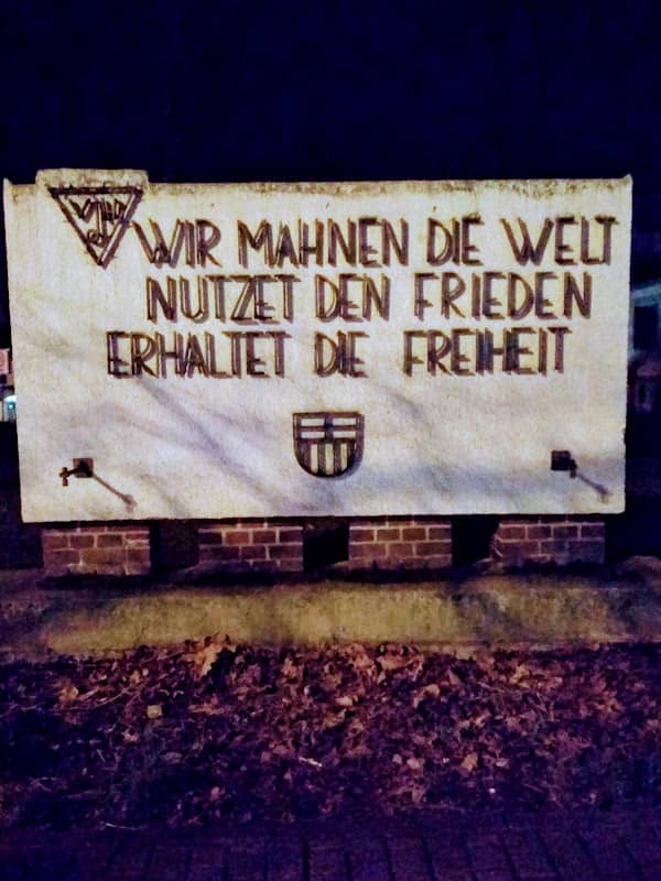 Friedensmahnmal - Image 1