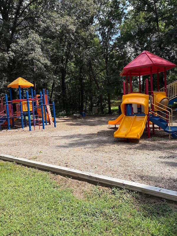 Silver Linden Park - Image 2
