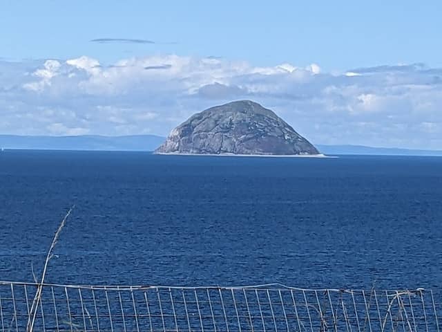 Girvan Scenic Lookout - Image 1