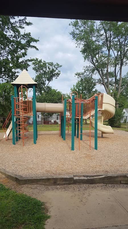 Taft Park - Image 1