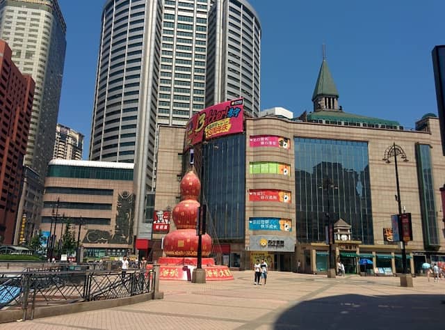 胜利广场 - Image 1