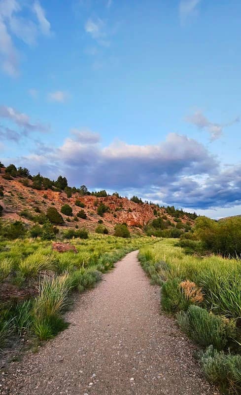 Hefner's Dam Trailhead - Image 1