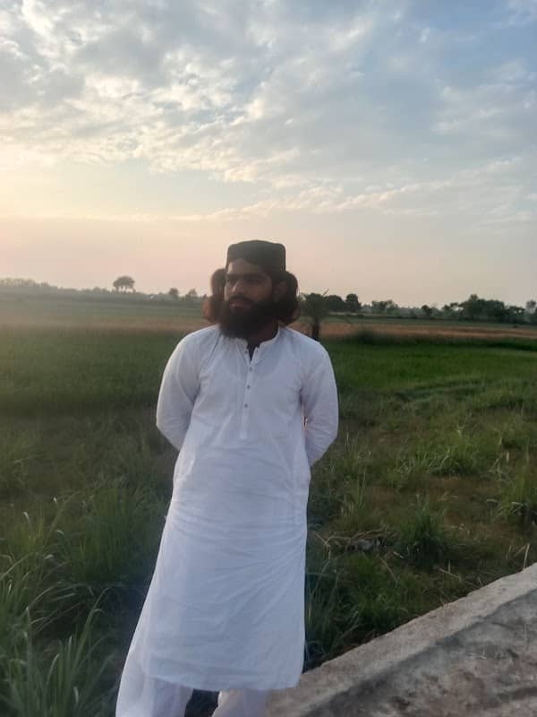 Lahore lari adda - Image 1