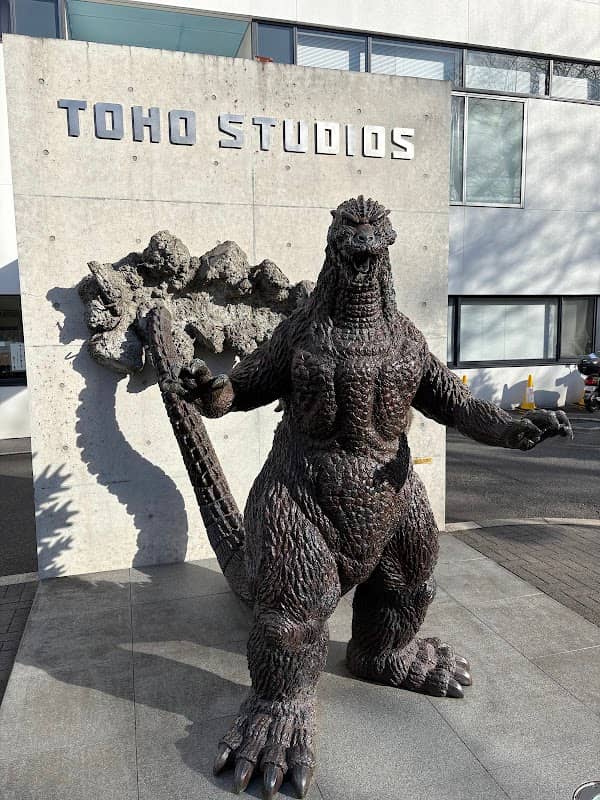 Godzilla Statue - Image 1