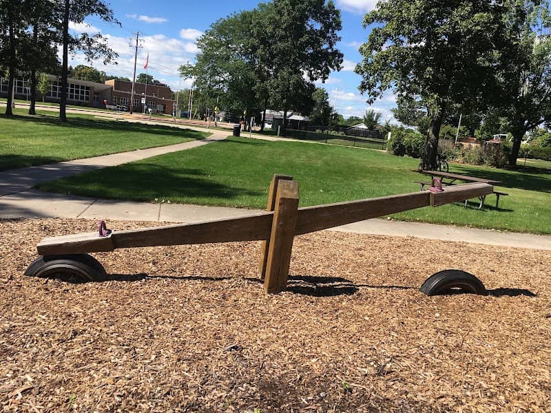 Mead Park - Image 3