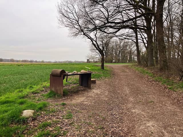 "Windkanter" des Geoerlebnispfades "Bewegte Steine" - Image 1