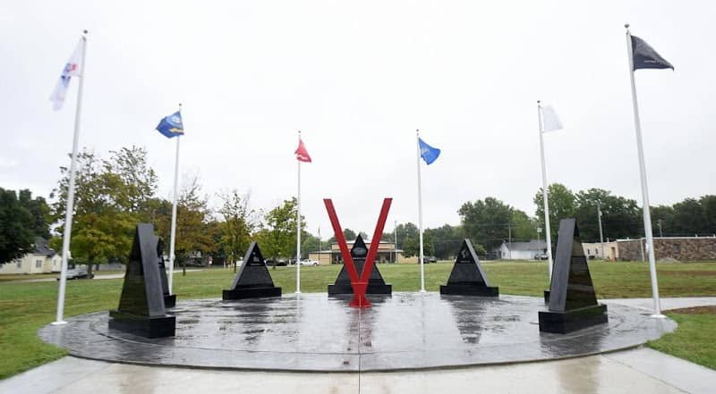 Barton County Memorial Park - Image 2