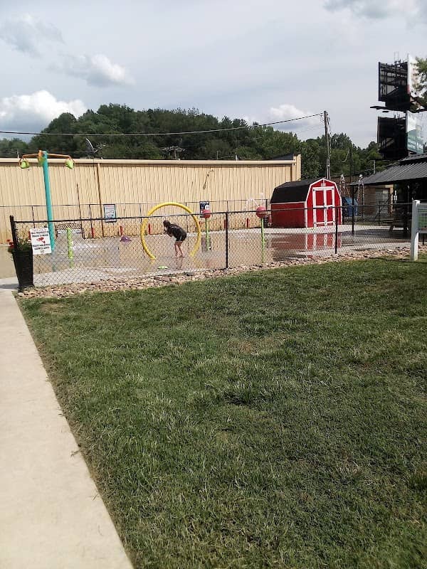 Raceland City Park - Image 1