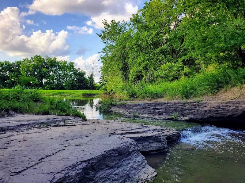 Ronnie Udouj Walking Trail. - Image 2