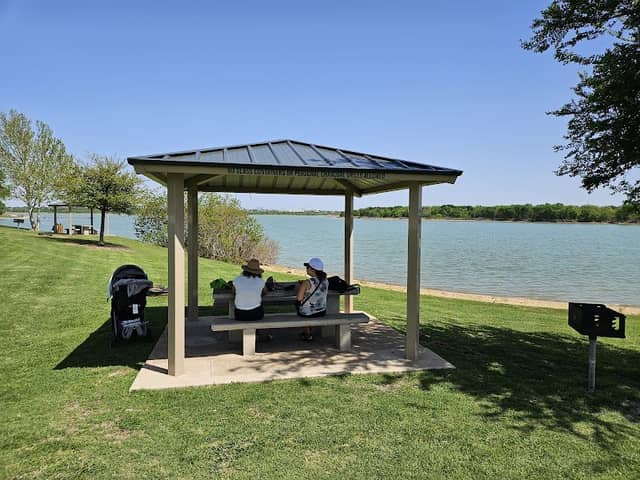 Stewart Creek Park - Image 1