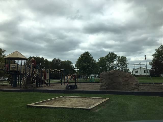Veteran's Park - Image 1