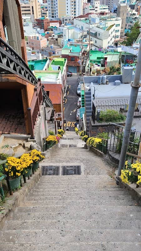 Choryang Ibagu-gil Alley - Image 2