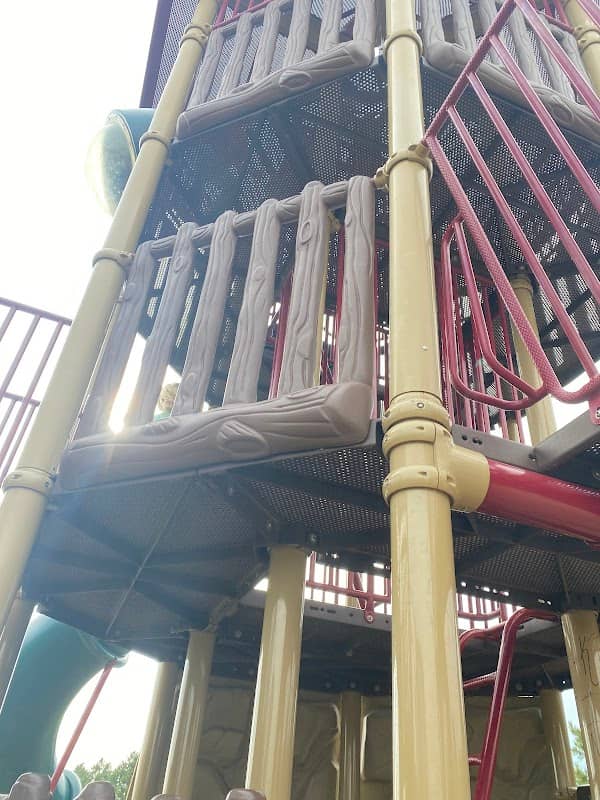 Heroes Park - Image 2