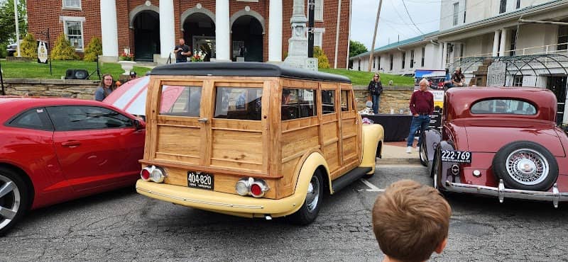 Hillsville Cruise in - Image 1