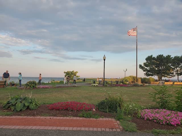 Bradley Point Park - Image 1