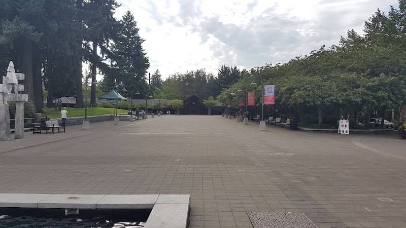 Millennium Plaza Park - Image 1