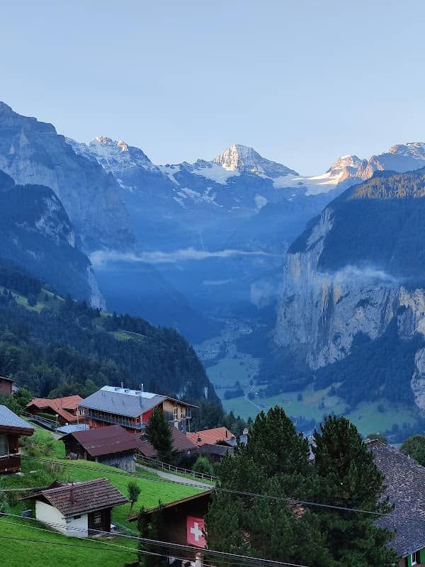 Wengen scenic viewpoint - Image 1