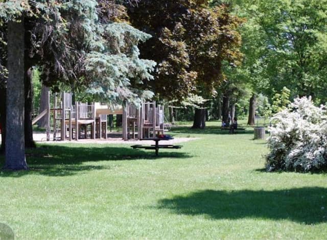Cedar Creek Park - Image 2