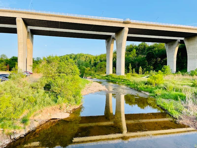 Southern View point of the bridge of Lions Valley load - Image 2