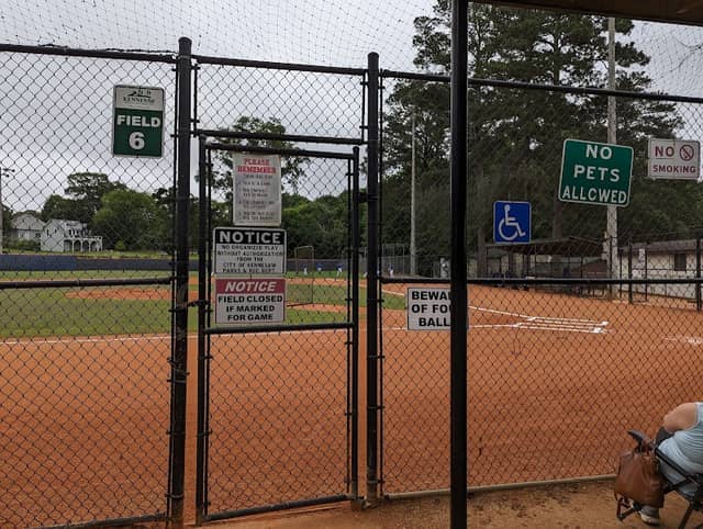 Field 6 - Image 1