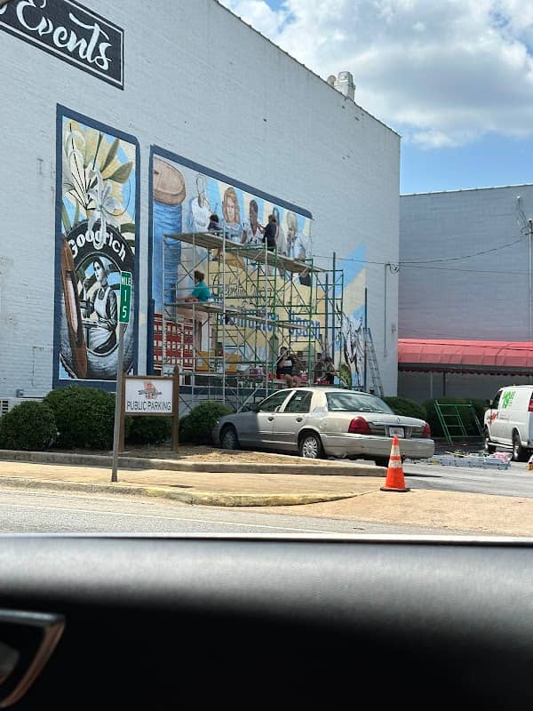 Thomaston's Bicentennial Mural - Image 1