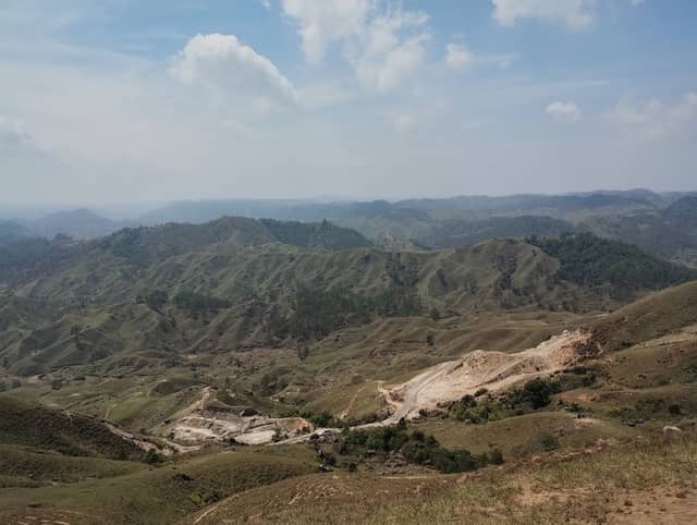 Markham Valley - Image 1