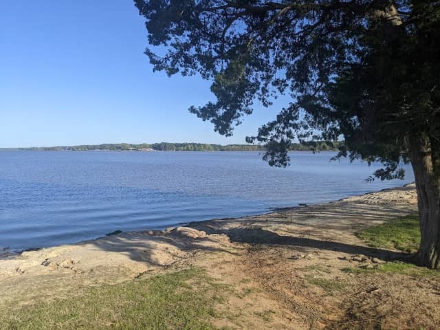Pelahatchie Shore Park - Image 1