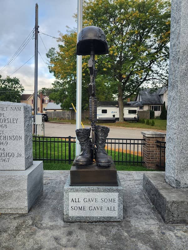 Veterans Memorial Park - Image 1