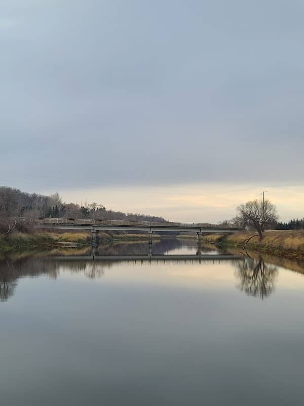 La Rivière - Image 1